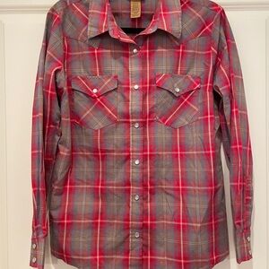 WRANGLER Women’s Red Blue Plaid Pearl Snap-Front Western Shirt
